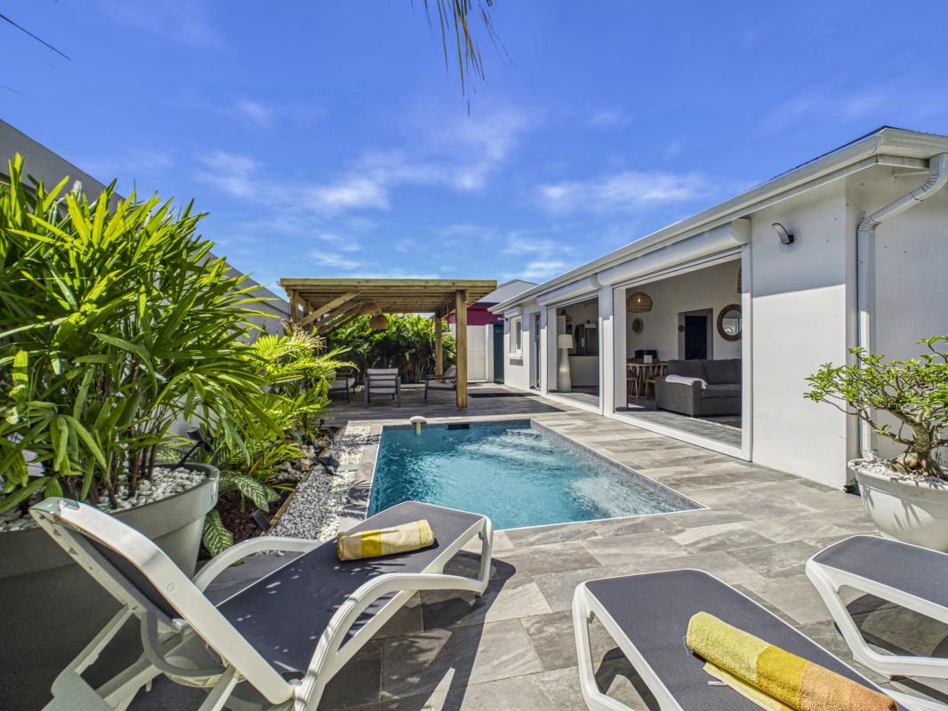 7.Guadeloupe Saint-François- location villa 4 peorsnnes-piscine